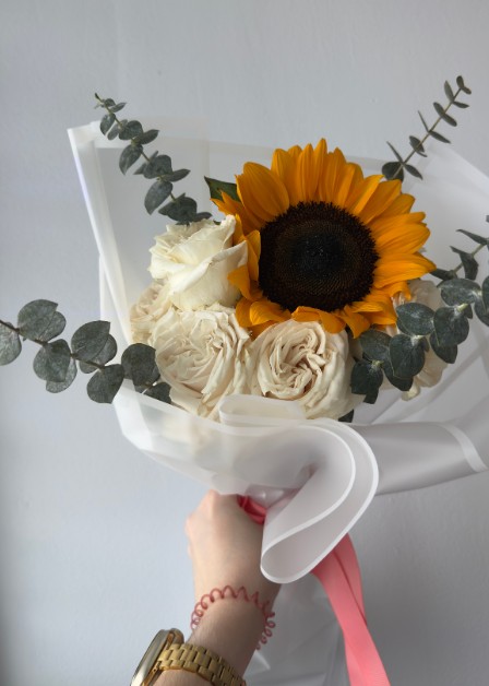 Bouquet Girasol & Rosas Blancas